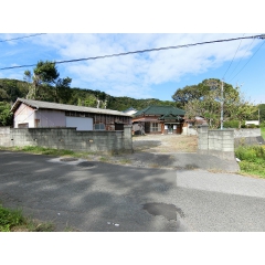 館山市竜岡の物件詳細｜田園風景に囲まれた平家物件です　
軽量鉄骨造の倉庫付き【房総不動産ネットワーク】【外観3】